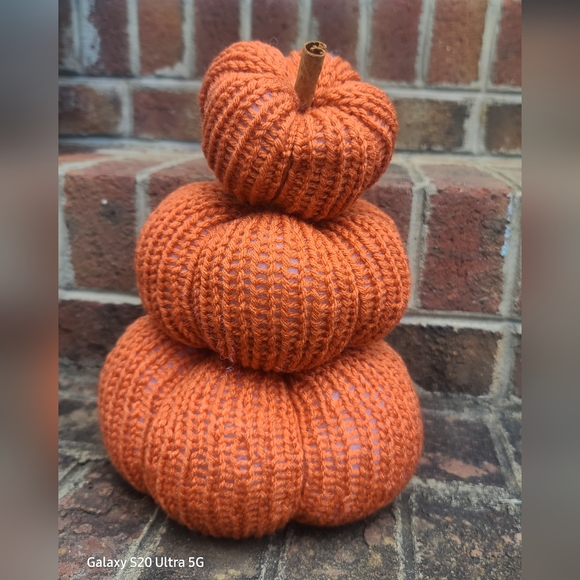 Set if 3 Handmade pumpkins - Picture 3 of 3